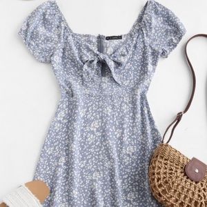 ZAFUL DRESS WITH KEYHOLE TIE FRONT